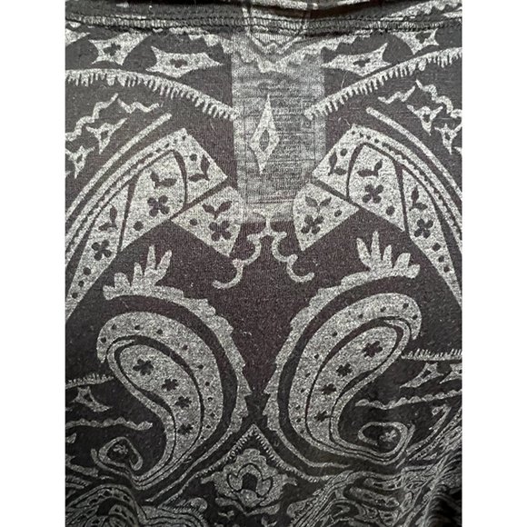 JMS Just My Size Black & Gray Burnout Paisley Print V-Neck T-Shirt - Picture 5 of 5